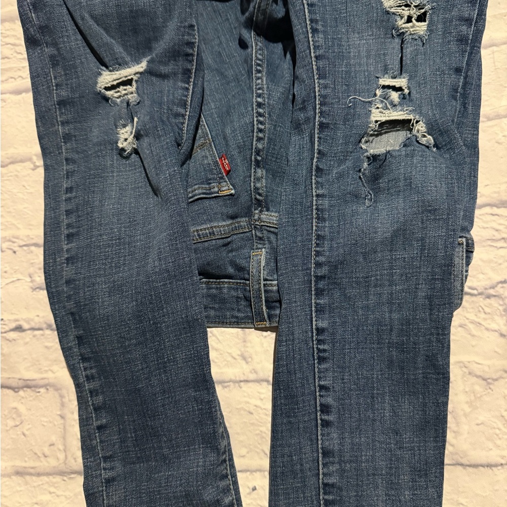 Levi's Denim High Rise Skinny Jeans - Picture 4 of 5
